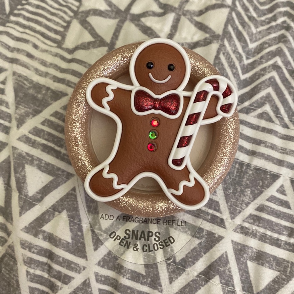 Gingerbread Man Car Fragrance Visor Clip